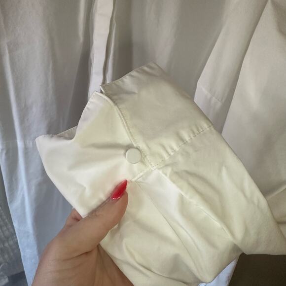 J. Jill White Button Down Tunic Top with Side Buttons and Pleats Size 4X - Picture 3 of 8